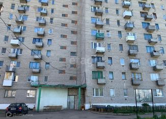 Продается двухкомнатная квартира, 30 м2, поселок городского типа Голынки, улица Ленина, 12