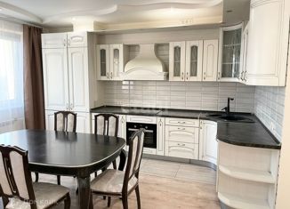 3-комнатная квартира в аренду, 80 м2, Москва, проспект Вернадского, 10к1, метро Университет