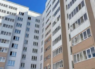 Продам трехкомнатную квартиру, 86 м2, Омск, ЖК Регата, улица Леонида Маслова, 1