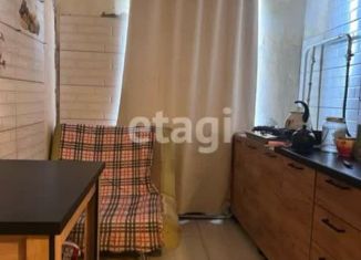 Продаю двухкомнатную квартиру, 52.7 м2, Горячий Ключ, улица Кириченко, 12