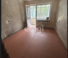 Продаю однокомнатную квартиру, 30.3 м2, Симферополь, улица 60 лет Октября, 20, Центральный район