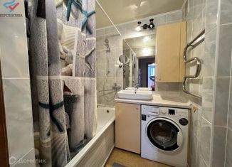 Продается 4-комнатная квартира, 98.8 м2, Оренбург, улица Конституции СССР, 5, жилой район Степной