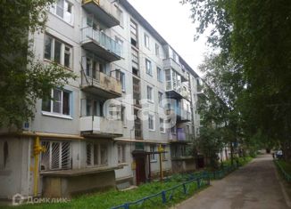 Продаю 2-ком. квартиру, 48 м2, деревня Нифантово, Фабричная улица, 2