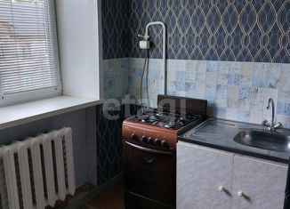 Продаю трехкомнатную квартиру, 51.9 м2, поселок городского типа Орша, Привокзальная улица, 5