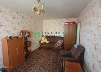 Продажа 2-ком. квартиры, 50 м2, Курган, жилой район Заозёрный, 3-й микрорайон, 19