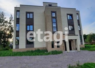 Продам 2-ком. квартиру, 64.1 м2, городской посёлок Рахья, Озерновская улица, 10А