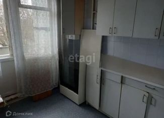 Продам 3-ком. квартиру, 68.7 м2, Тверь, улица Фадеева, 2