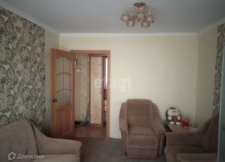 Продаю 2-ком. квартиру, 42.2 м2, поселок городского типа Атамановка, Заводская улица, 12
