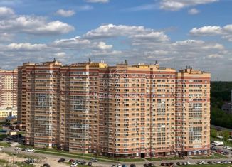 Продам двухкомнатную квартиру, 61 м2, Видное, бульвар Зелёные Аллеи