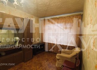 Сдается в аренду 1-комнатная квартира, 39 м2, Балаково, улица Механизаторов, 3