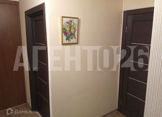 Продаю 2-комнатную квартиру, 50 м2, Ставропольский край, улица Серова, 2/3