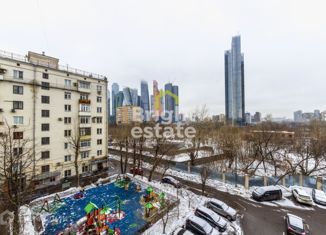 Продается 3-комнатная квартира, 83.8 м2, Москва, Кутузовский проспект, 14, метро Киевская