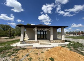 Продам дом, 140.7 м2, село Мирное, улица Владимира Терехова