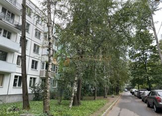 Продажа 3-комнатной квартиры, 55.6 м2, Санкт-Петербург, улица Подвойского, 34к2, метро Проспект Большевиков