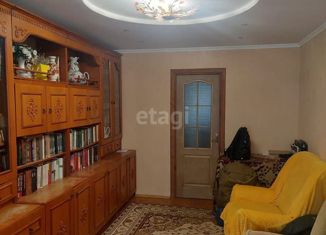 Двухкомнатная квартира на продажу, 45 м2, Алушта, Симферопольская улица, 26