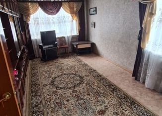 Продам пятикомнатную квартиру, 88 м2, Усть-Илимск, улица Героев Труда, 49