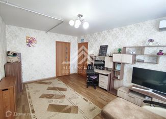 Продается 1-ком. квартира, 41 м2, Татарстан, улица Натана Рахлина, 7