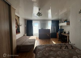 Продается однокомнатная квартира, 35 м2, Свердловская область, микрорайон Зелёный Бор-1, 14