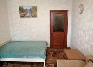 Продам 1-ком. квартиру, 45 м2, Севастополь, улица Тараса Шевченко, 49