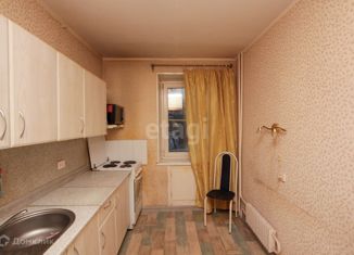 Сдается в аренду 2-комнатная квартира, 64 м2, Челябинская область, проспект Ленина, 64А