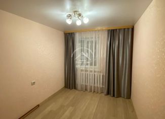 Продам 3-комнатную квартиру, 63.2 м2, Мурманская область, улица Вице-адмирала Падорина, 25