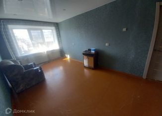 Продам 2-ком. квартиру, 43 м2, Рыбное, Электротяговая улица, 14