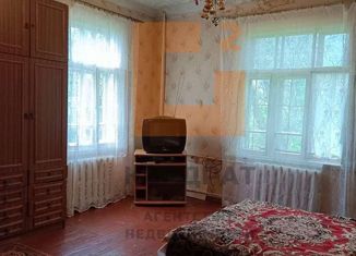 Продам 2-ком. квартиру, 45.5 м2, Кострома, улица Коммунаров, 77, Фабричный район