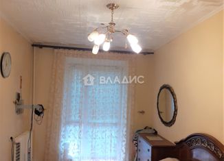 Продам 3-комнатную квартиру, 60 м2, поселок Козьмодемьянск, улица ЯСХТ, 1