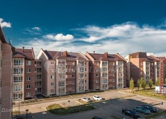 Продажа 2-ком. квартиры, 63.8 м2, посёлок городского типа Боровский, улица Мира, 37, ЖК Шоколад