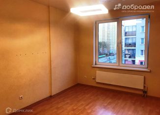 Продается 1-комнатная квартира, 36.5 м2, Екатеринбург, улица Краснолесья, 163