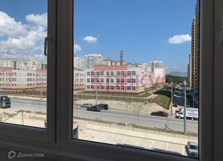 Продам двухкомнатную квартиру, 64 м2, Новороссийск, улица Алексея Матвейкина, 4, ЖК Уютный