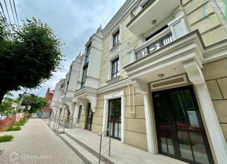 Продам трехкомнатную квартиру, 117.4 м2, Рязань, улица Горького, 62