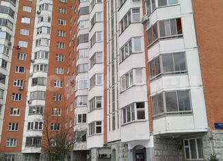 Продается однокомнатная квартира, 38 м2, Москва, улица Дыбенко, 18к1, улица Дыбенко