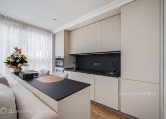 Продаю двухкомнатную квартиру, 85 м2, Москва, Верейская улица, 29с151, Верейская улица