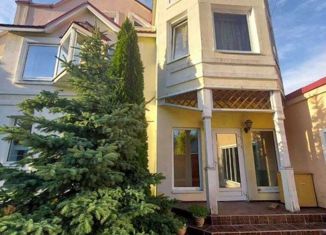 Сдается в аренду дом, 350 м2, деревня Шемякино, Строительная улица