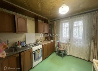 Трехкомнатная квартира на продажу, 67.8 м2, Собинка, Красноборская улица, 4А