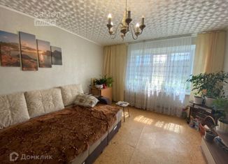 Продаю 4-ком. квартиру, 76.2 м2, Белебей, улица Революционеров, 38