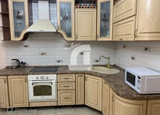 Продам 2-ком. квартиру, 73.6 м2, Краснодар, улица Архитектора Петина, 18/3, ЖК Екатеринодар