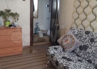 Продается 2-ком. квартира, 32 м2, Евпатория, улица Конституции, 32