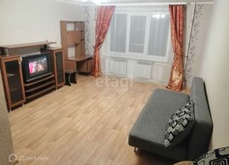 Продам 1-ком. квартиру, 38 м2, Воронежская область, Броневая улица, 10