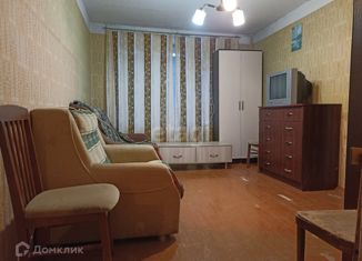 Сдам в аренду 3-комнатную квартиру, 50.3 м2, Волхов, Новгородская улица, 8