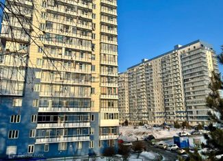Продается 1-комнатная квартира, 41.3 м2, Красноярский край, улица Академика Киренского, 2И