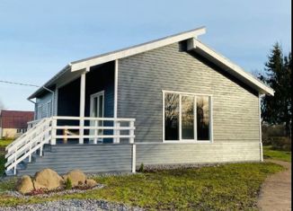 Продаю дом, 140 м2, поселок Алексеевка