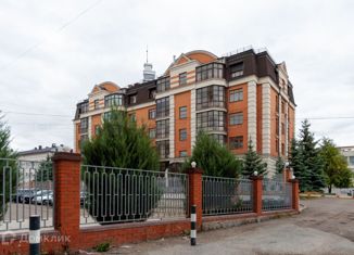 Продажа 3-ком. квартиры, 150 м2, Казань, улица Островского, 59