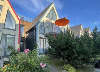 Продажа таунхауса, 100 м2, посёлок городского типа Янтарный, Советская улица, 40А