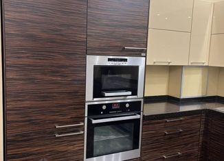 Сдам трехкомнатную квартиру, 102 м2, Санкт-Петербург, Петрозаводская улица, 13, Петрозаводская улица