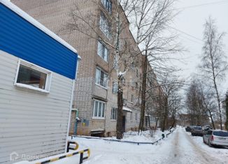 Продажа 1-комнатной квартиры, 33 м2, поселок городского типа Панковка, Строительная улица, 14