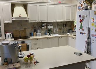 Продается трехкомнатная квартира, 112 м2, Краснодар, улица имени В.Н. Мачуги, 166лит1, ЖК Сказка Град