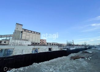 Продаю двухкомнатную квартиру, 60.7 м2, Нальчик, район Молодёжный, улица А.А. Кадырова, 24Г