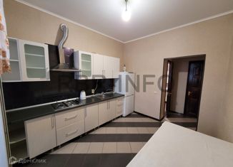 Сдаю в аренду 2-комнатную квартиру, 62 м2, Ставрополь, Комсомольская улица, 41, микрорайон №3